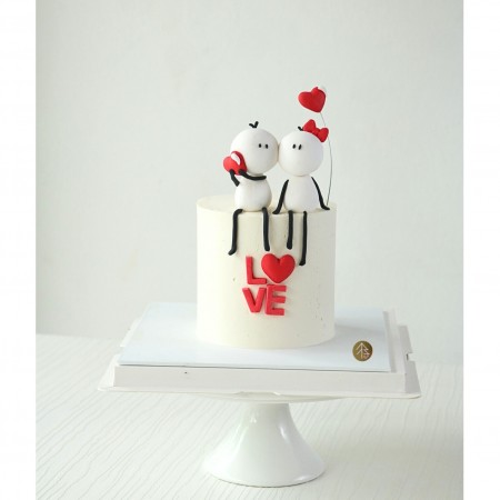 Couple Love Cake 4"